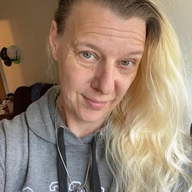 Lois kacper profile image