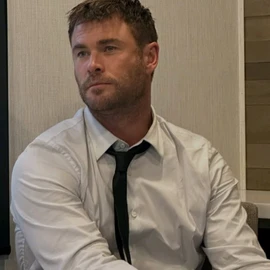 Chris Hemsworth profile image