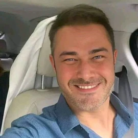 Taylor Kinney profile image