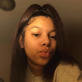 Betty Bella profile image
