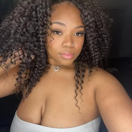 Amelia Alexis profile image