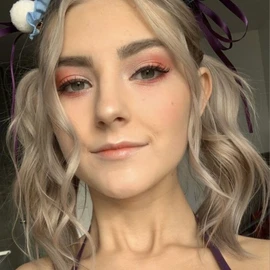 Sarah profile image