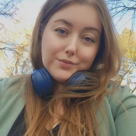 Ally Pella profile image