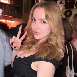 Elizabeth Ruby mail profile image