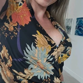 Mary Ray profile image