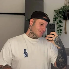 ewald Ryan profile image