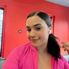 Lovely lady profile image