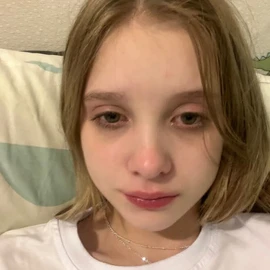 Loretta Ave profile image