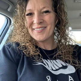 Jessica Gold profile image