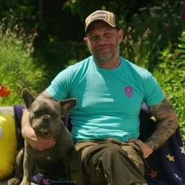 Tom Hardy profile image