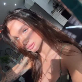 Mia Amanda profile image