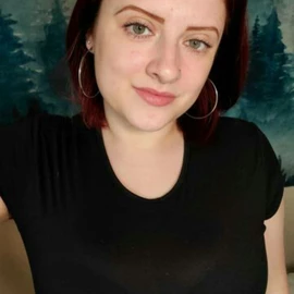 Vivian Vanessa profile image