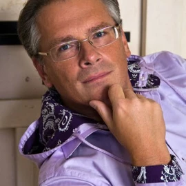 howard john profile image