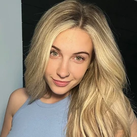 Mia stones profile image