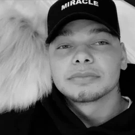 Kane Brown profile image
