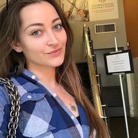 Isabella profile image