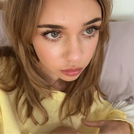 Gabbie Carter profile image