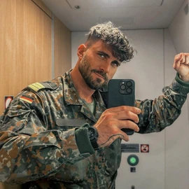 Arnold Schmitt profile image