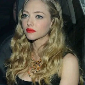 Amadam Seyfried profile image