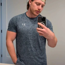 Tyler Valenzia profile image