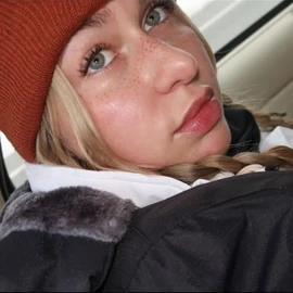 Mary Lu profile image