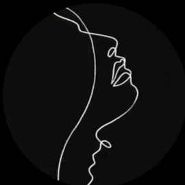 Evelyn Wynn profile image