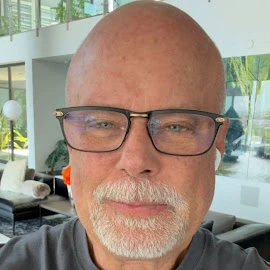 Frank Morrison profile image