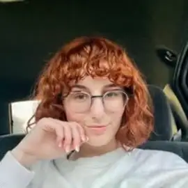 Molly Kaila profile image