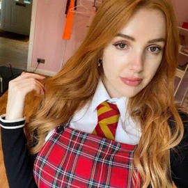 Elizabeth Jose Vivian profile image