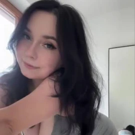 Tina Elliott profile image
