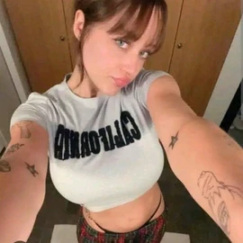 Sabina Nichole profile image