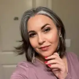 Terri Hannold profile image