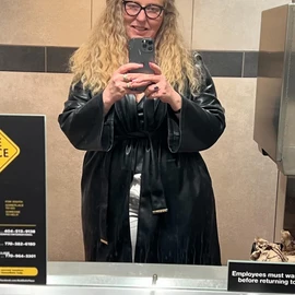 Catherine Vincent profile image