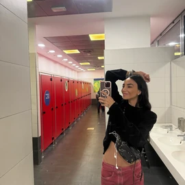 Olivia Valentina profile image