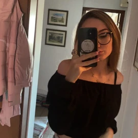 Anthony mimi profile image