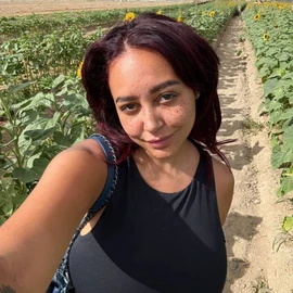 Samantha Arnold profile image