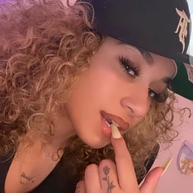 Kate brown Challot profile image