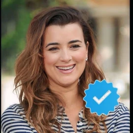 Cote De Pablo profile image