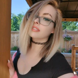 Charlotte Olivia profile image