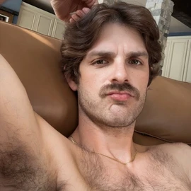 Garrett Clayton profile image