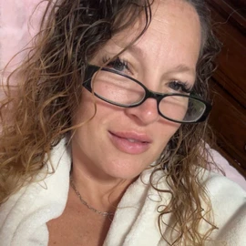 Moddy Mary profile image