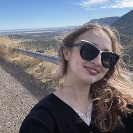 Leah Alex profile image