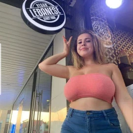 Lizzyjoy Lizzyjoy profile image