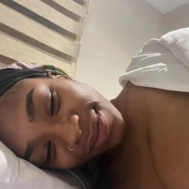 Kayla summers profile image