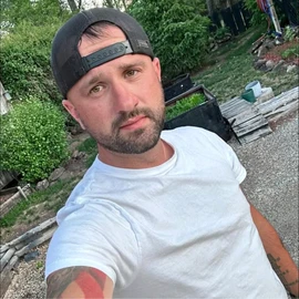 Dustin Leneve profile image