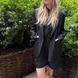 kaley cuoco profile image