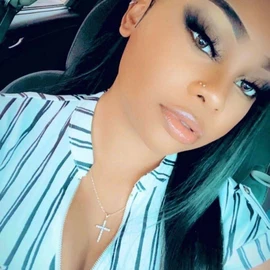 Nora alovic profile image