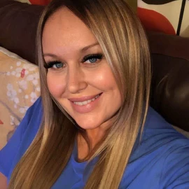 Alison Je profile image