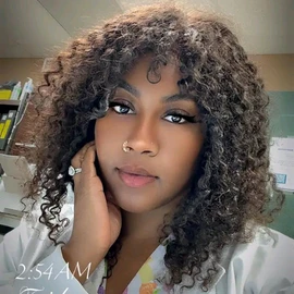 Dezire Collins profile image