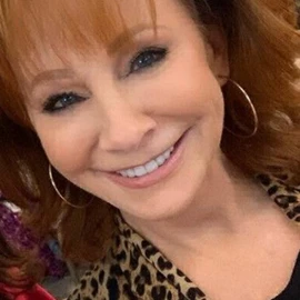 Reba McEntire profile image